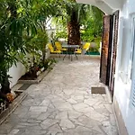 Jasmin Apartment *